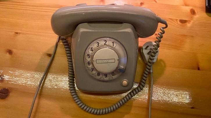 Originele PTT T65 telefoon, Telecommunicatie, Vaste telefoons | Niet Draadloos, Zo goed als nieuw, Ophalen