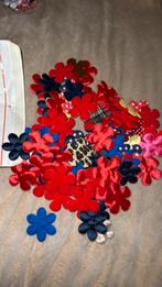 Diverse bloemapplicaties 50mm / 5cm - ca 75 stuks, Ophalen of Verzenden, Zo goed als nieuw, Materiaal