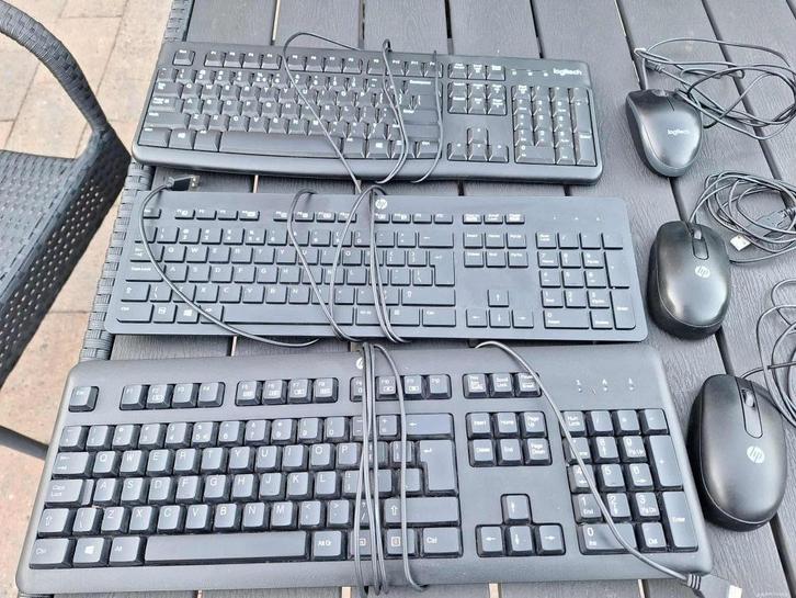 Toetsenbord + muis, 1x hp en 1x logitech toetsenbord en muis, Computers en Software, Toetsenborden, Gebruikt, Bedraad, Toetsenbord en muis-set