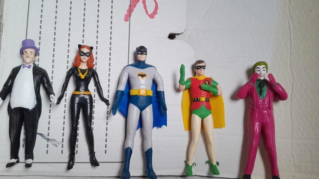 5 batman bendable figures, Verzamelen, Ophalen of Verzenden, Zo goed als nieuw, Film, Actiefiguur of Pop