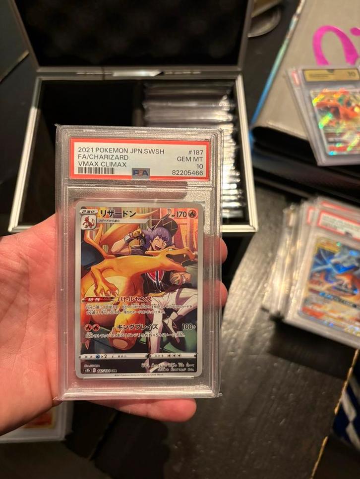 Charizard vmax climax psa 10, Hobby en Vrije tijd, Verzamelkaartspellen | Pokémon, Zo goed als nieuw, Meerdere kaarten, Foil, Ophalen of Verzenden