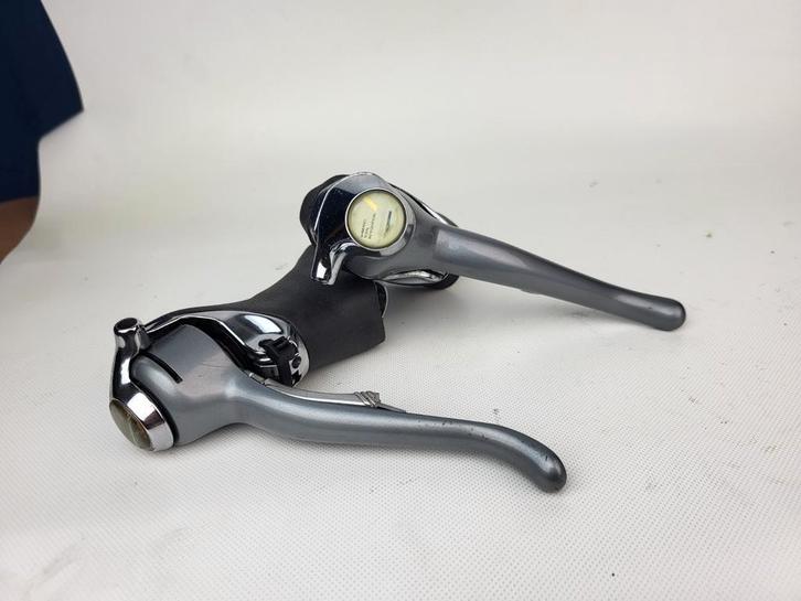 Shimano 600 tricolor Ultegra shifter 2 x 8 speed, Fietsen en Brommers, Fietsonderdelen, Gebruikt, Racefiets, Derailleur of Ketting