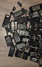Partij Stroom adapters o.a Hipro, Acer Bel, Delta. 38 Stuks, Hobby en Vrije tijd, Elektronica-componenten, Ophalen of Verzenden