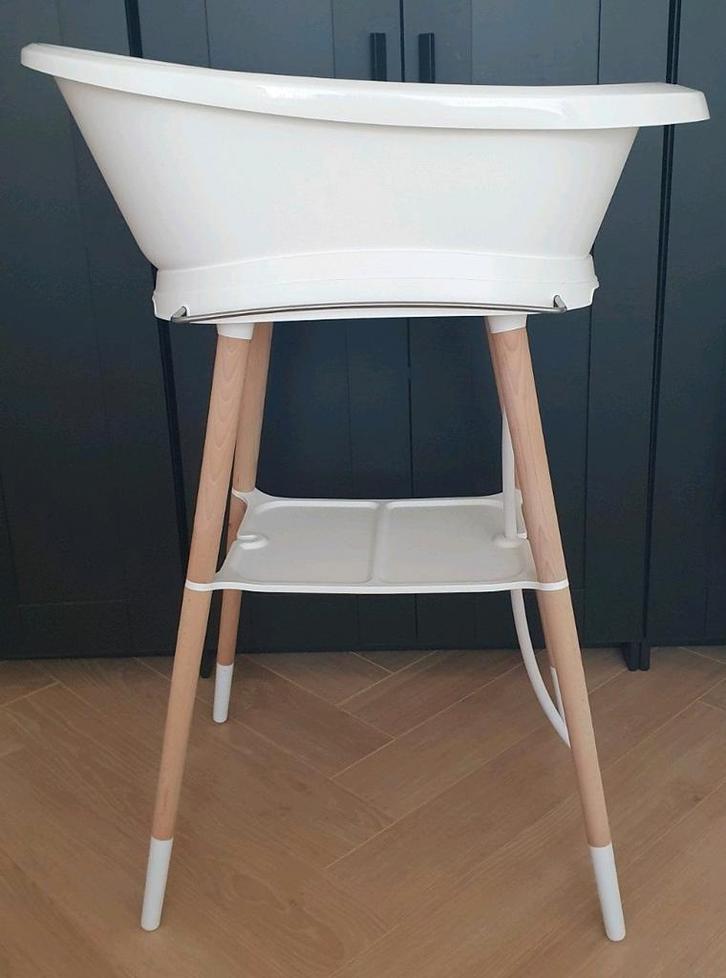 IN HELE MOOIE STAAT! Bebejou sense badje hout wit standaard, Kinderen en Baby's, Badjes en Verzorging, Zo goed als nieuw, Badje