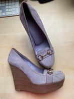 Gucci dames schoenen maat 40, Kleding | Dames, Schoenen, Ophalen of Verzenden, Zo goed als nieuw, Zwart, Sneakers of Gympen