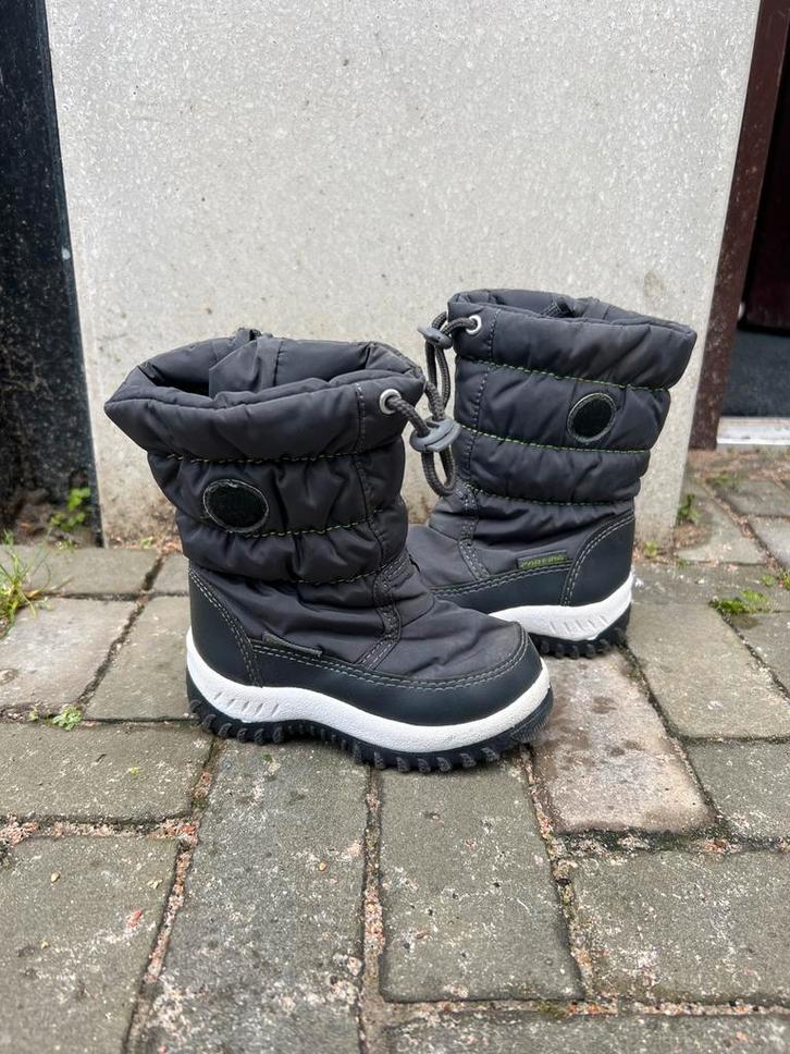 Zwarte snowboots - Cortina maat 23, Kinderen en Baby's, Kinderkleding | Schoenen en Sokken, Zo goed als nieuw, Laarzen, Jongen of Meisje