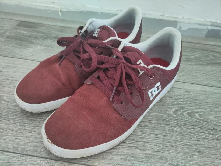 DC Schoenen Maat 41 - Bordeauxrood, Kleding | Heren, Schoenen, Gedragen, Sneakers of Gympen, Ophalen of Verzenden