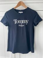 Tommy Hilfiger T-shirt 176 - Donkerblauw met glitters!, Kinderen en Baby's, Kinderkleding | Maat 176, Meisje, Nieuw, Ophalen of Verzenden