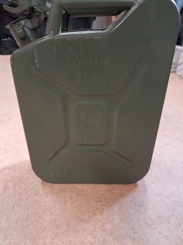 !!!OPRUIMING!!! Jerrycan 5 liter beschikbaar voor biedingen
