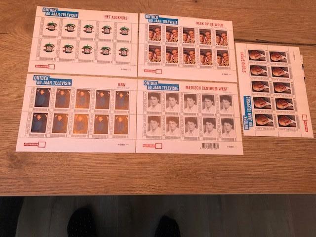 Ontdek 60 jaar televisie 5 velletjes postfris, Postzegels en Munten, Postzegels | Nederland, Postfris, Na 1940, Ophalen