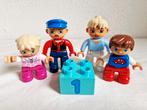 Duplo poppetjes 8 verschillende gezinnen vader moeder kind, Ophalen of Verzenden, Gebruikt, Duplo