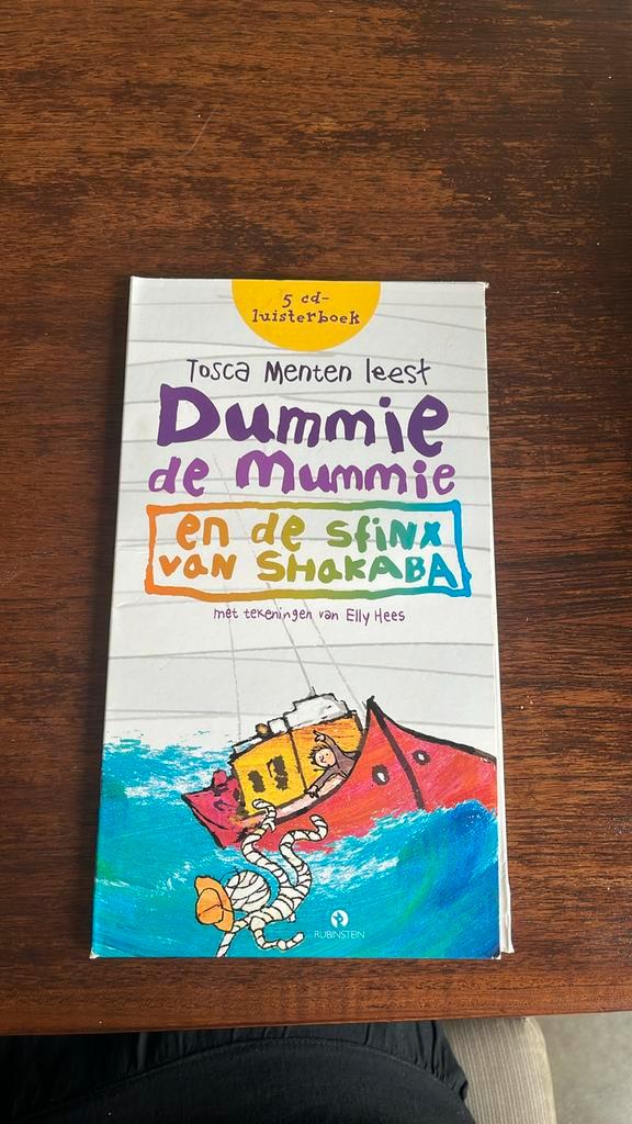 Tosca Menten - Dummie de mummie en de sfinx van Shakaba, Boeken, Luisterboeken, Ophalen of Verzenden