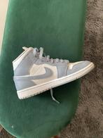Jordan 1 Mid Stealth grijs. Maat 37.5, Overige kleuren, Ophalen of Verzenden, Sneakers of Gympen, Nike Air Jordan 1