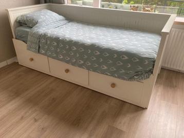 Bedbank Hemnes Ikea  beschikbaar voor biedingen