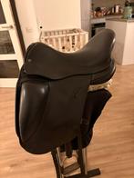 Equestor Contour Master Dressuurzadel – Flexibele boom, Dieren en Toebehoren, Paarden en Pony's | Zadels, Ophalen of Verzenden