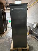 Gratis af te halen: Vriezer (niet schoongemaakt), Gebruikt, 160 cm of meer, Ophalen, Vrieskast