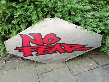 No Fear Reclame bord metaal beschikbaar voor biedingen