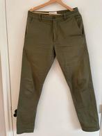 Universal Works Aston chino, Universal Works, Gedragen, Groen, Verzenden