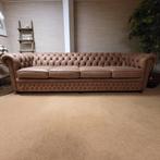 Grote Chesterfield bank 2.85m breed in zacht, soepel leer, Ophalen, Nieuw, 200 tot 250 cm, Leer