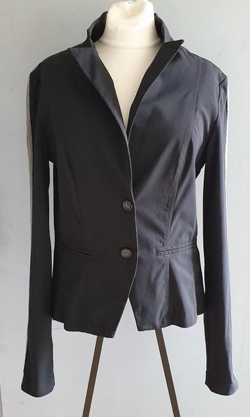 Jane Lushka blazer  beschikbaar voor biedingen