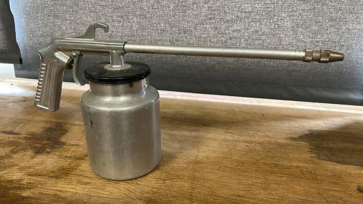 Vloeistof spuit voor compressor 10 euro., Doe-het-zelf en Verbouw, Compressors, Zo goed als nieuw, 6 tot 10 bar, Ophalen of Verzenden