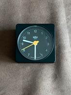 Braun Quartz reiswekker, Ophalen of Verzenden, Zo goed als nieuw, Analoog
