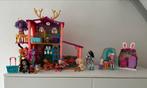Enchantimals hertenhuis en veel poppen, Kinderen en Baby's, Speelgoed | Poppenhuizen, Ophalen, Gebruikt