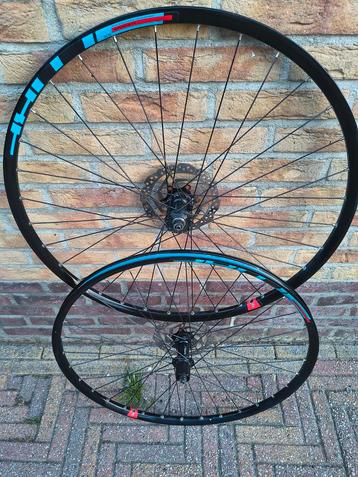 Mountainbike Wielset 29 inch cube alexrim zx20 beschikbaar voor biedingen