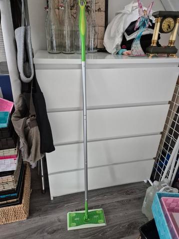 Swiffer vloerreiniger beschikbaar voor biedingen