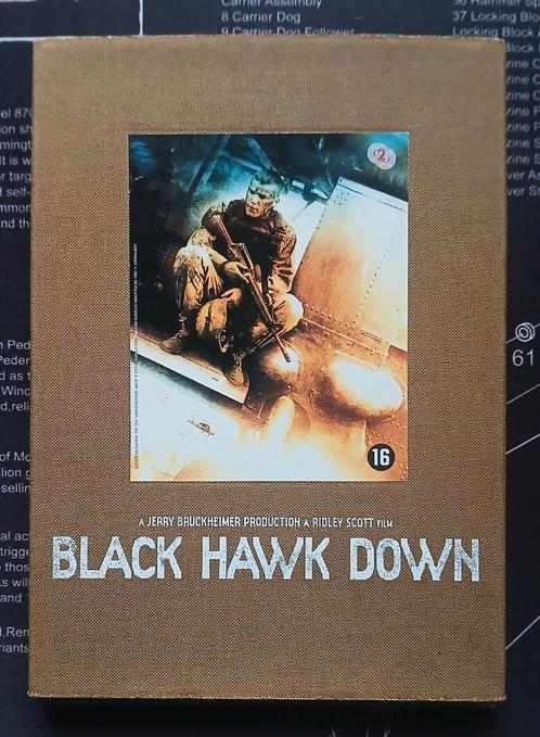 Black Hawk Down (2001) 2x DVD in luxe slipcase, Cd's en Dvd's, Dvd's | Avontuur, Zo goed als nieuw, Ophalen of Verzenden