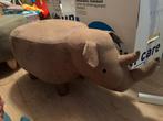 Poef olifant en neushoorn te koop., Huis en Inrichting, Ophalen, Gebruikt, Rond, Minder dan 50 cm