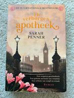Boek: De verborgen apotheek- Sarah Penner, Ophalen of Verzenden, Zo goed als nieuw, Nederland