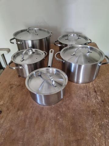 Te koop aluminium 10-delige pannenset Ernesto  beschikbaar voor biedingen