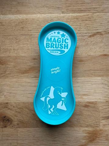 Magic brush beschikbaar voor biedingen