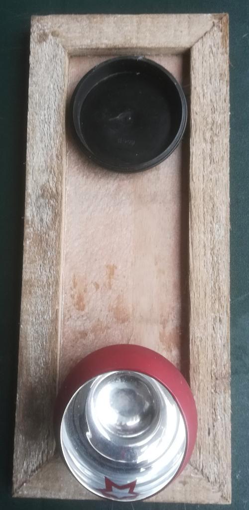 Houten plankje en rieten mandje voor kerststukjes, Huis en Inrichting, Woonaccessoires | Schalen en Manden, Nieuw, Mand, Overige vormen