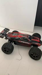 Traxxas E-revo 1/8 Rood met 6(!) accus, Ophalen, Gebruikt, 1:5 t/m 1:8, Auto