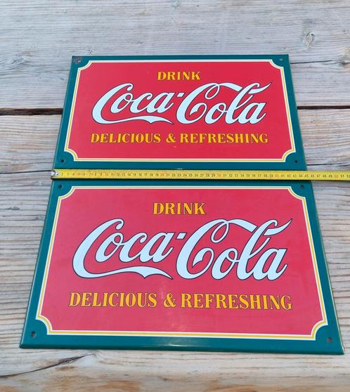 Coca-Cola Emaille Borden (2 stuks), Verzamelen, Merken en Reclamevoorwerpen, Gebruikt, Reclamebord, Ophalen of Verzenden