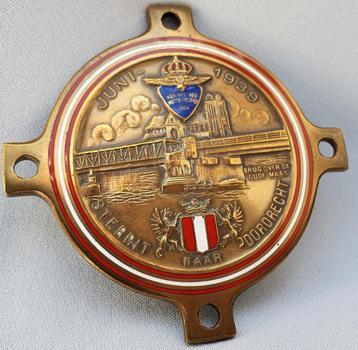 Plaquette KNMV - Sterrit naar Dordrecht juni 1939 beschikbaar voor biedingen