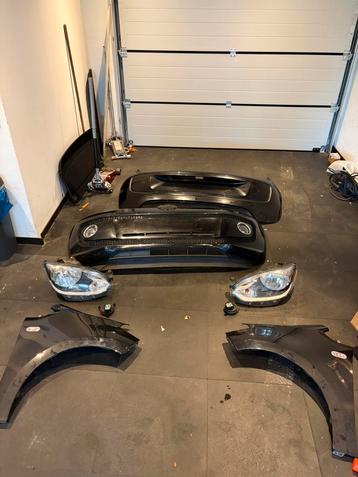 Complete voorkop neus vw up black edition LC9X beschikbaar voor biedingen