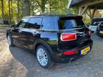 Mini Mini Clubman 1.5 One Chili Serious Business, Voorwielaandrijving, 65 €/maand, Stof, Gebruikt