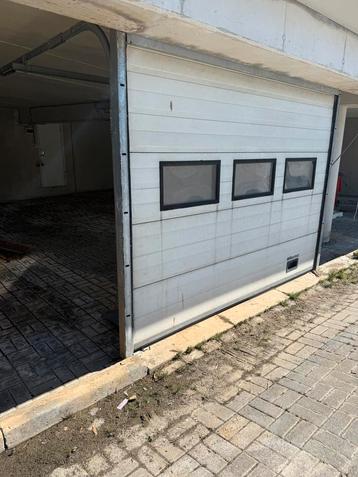 Garagedeur beschikbaar voor biedingen