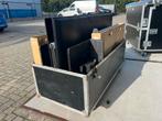 Flightcase tbv 2x 65 inch beeldschermen + audipack statieven, Muziek en Instrumenten, Behuizingen en Koffers, Ophalen, Gebruikt