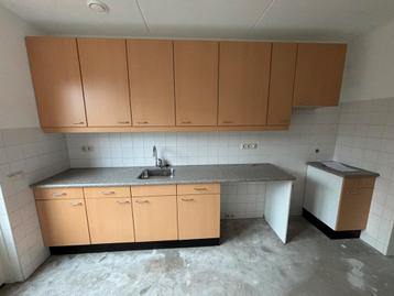 Gratis: keuken (zelf demonteren) beschikbaar voor biedingen