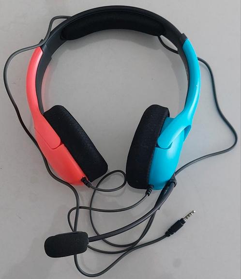 Nintendo switch gearing headset, Computers en Software, Headsets, Zo goed als nieuw, Over-ear, Bedraad, Gaming headset, Ophalen of Verzenden