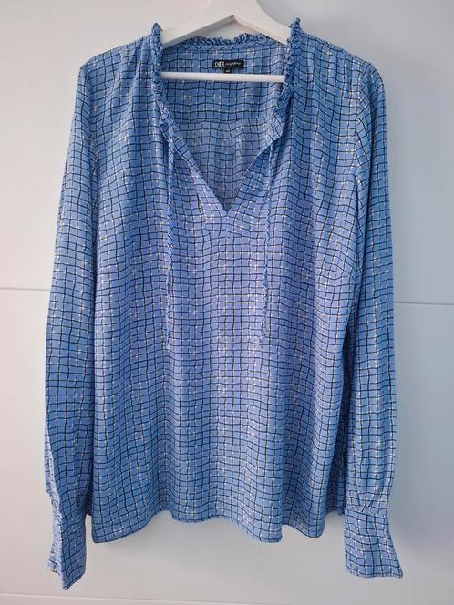 Mooie frisblauwe blouse met motiefje Didi maat 42, Kleding | Dames, Blouses en Tunieken, Nieuw, Maat 42/44 (L), Blauw, Ophalen of Verzenden