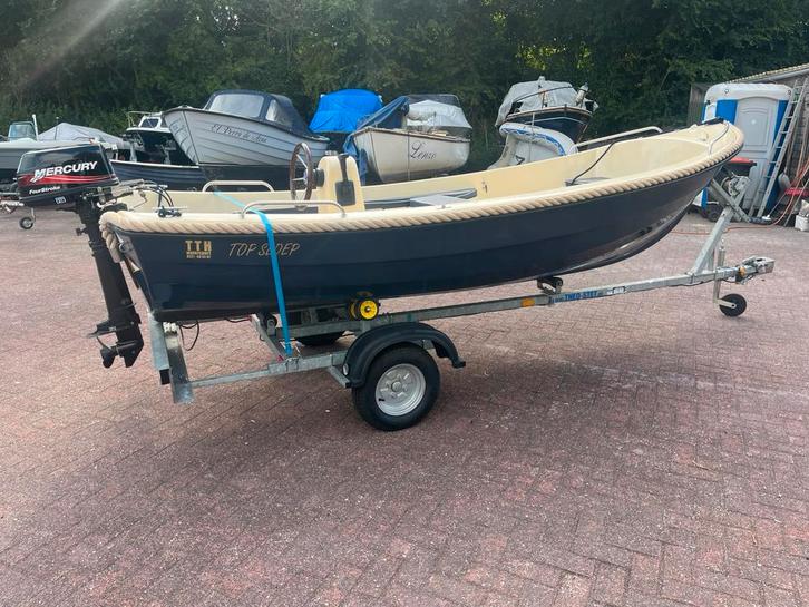 Te koop een nette beginners sloep met motor en trailer, Watersport en Boten, Motorboten en Motorjachten, Zo goed als nieuw, Polyester