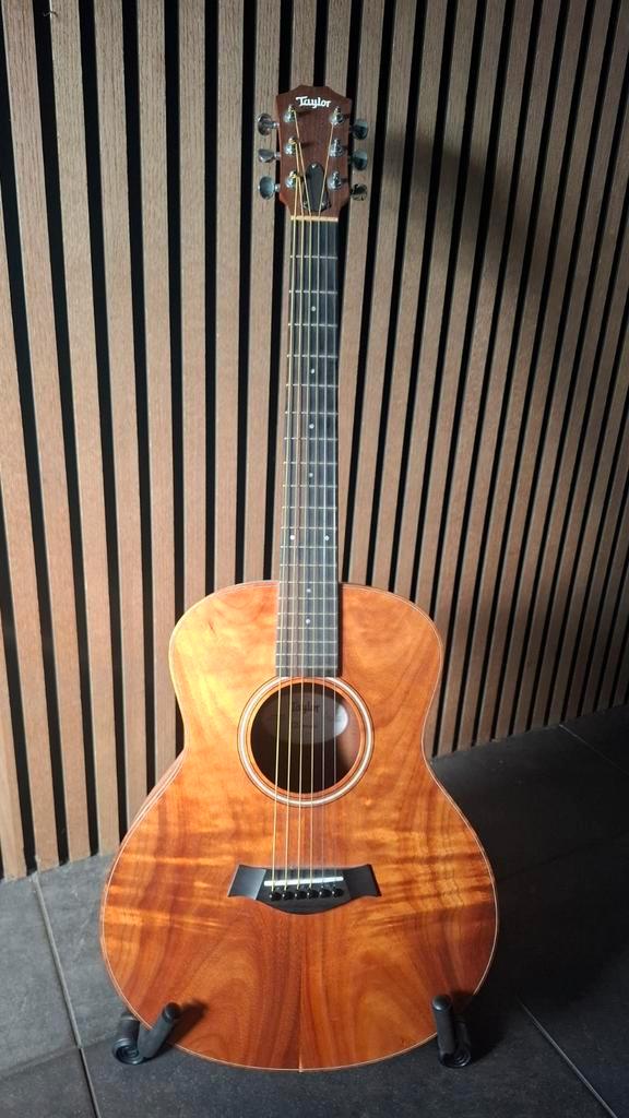 Taylor GS Mini-e Koa, Muziek en Instrumenten, Snaarinstrumenten | Gitaren | Akoestisch, Zo goed als nieuw, Western- of Steelstringgitaar