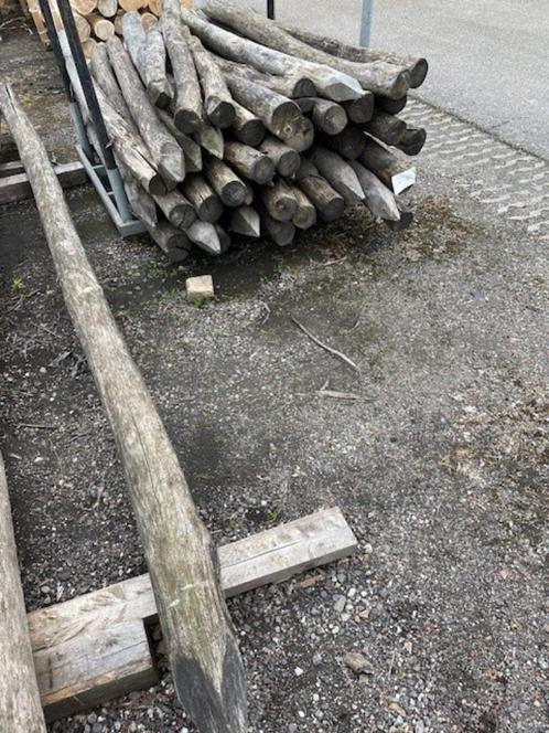 Robinia, geschild diverse maten, Tuin en Terras, Palen, Balken en Planken, Nieuw, Palen, Minder dan 180 cm, Ophalen