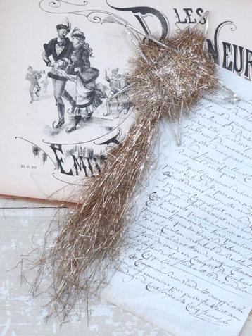 Oud tinsel “Ster van Behtlehem” beschikbaar voor biedingen