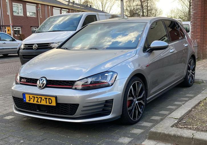 Volkswagen Golf 7 GTI Performance DSG 2015 Tungsten Grey, Auto's, Volkswagen, Particulier, Golf, ABS, Adaptieve lichten, Adaptive Cruise Control
